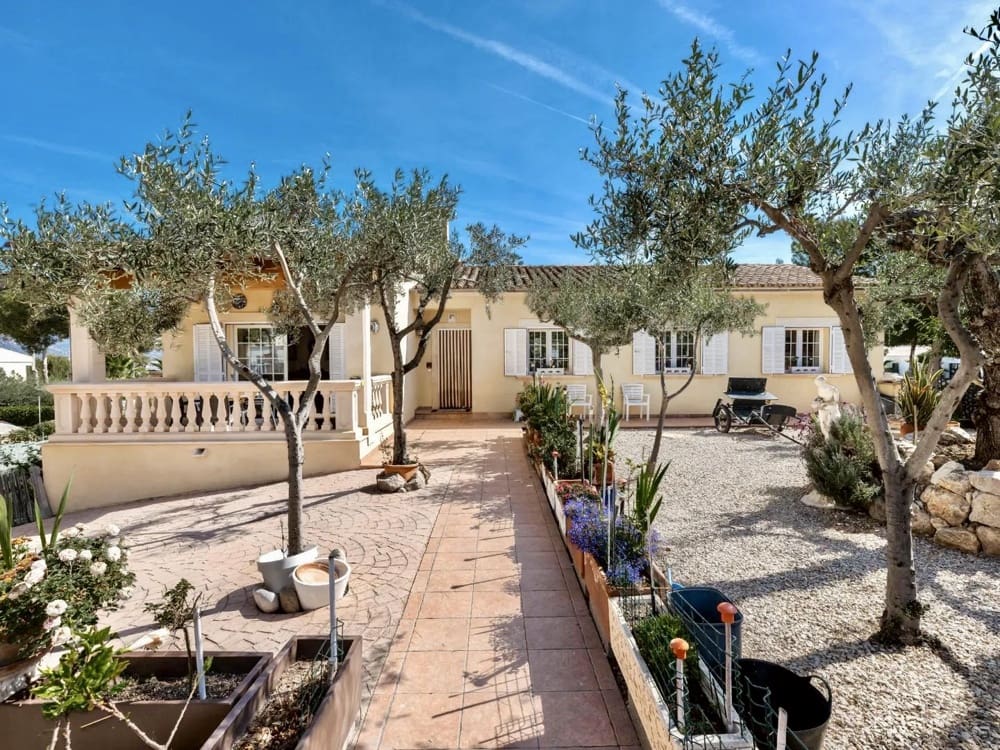 3 Zimmer Villa zu verkaufen in Santa Ponsa mit Pool - 2.100.000 € (Ref: 9255934)