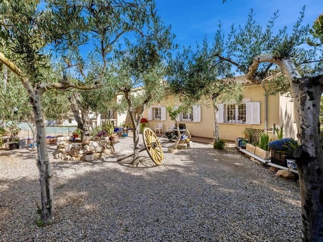 3 Zimmer Villa zu verkaufen in Santa Ponsa, Calvià mit Pool - 2.100.000 € (Ref: 9255934)