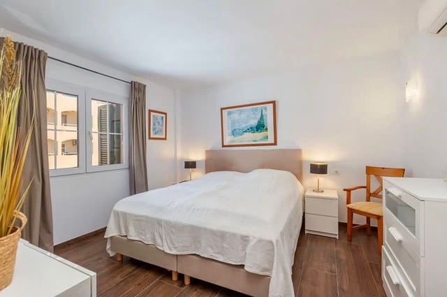 2 soveværelse Penthouse til salg i Santa Ponsa, Calvià med swimmingpool - € 1.180.000 (Ref: 9410026)