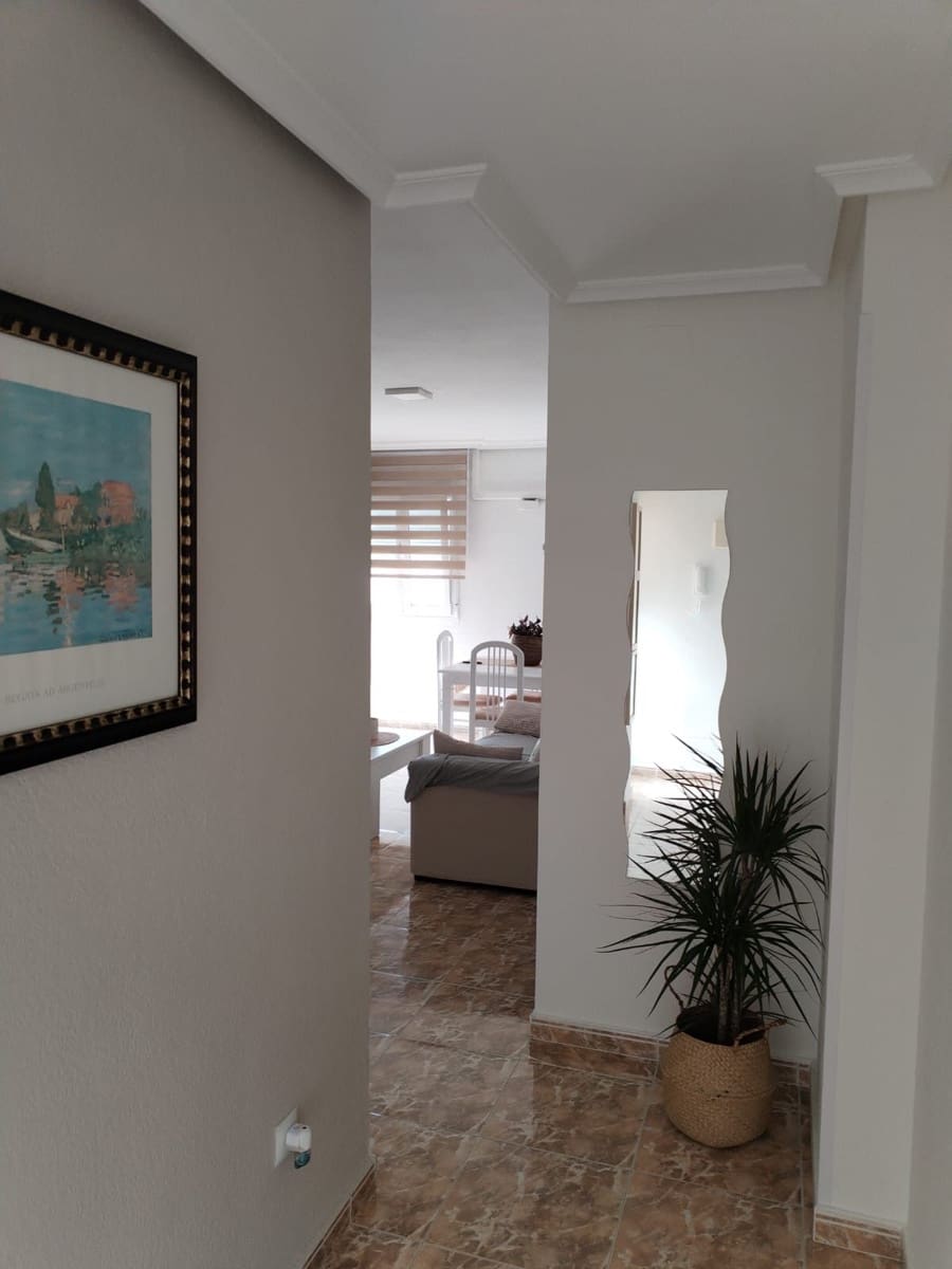 2 camera da letto Appartamento da affittare in Torrevieja con piscina garage - 850 € (Rif: 10024673)