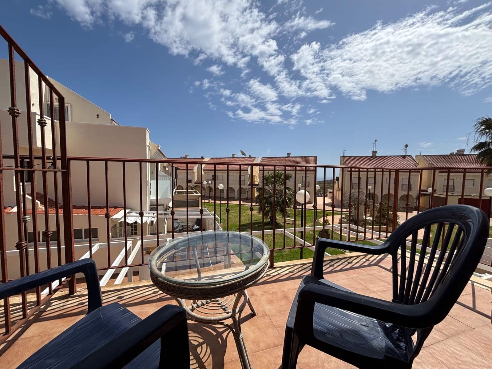 Pareado de 3 habitaciones en Gran Alacant en venta con piscina - 260.000 € (Ref: 10027712)