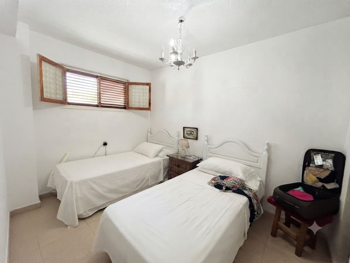 3 soveværelse Lejlighed til salg i Torrevieja med garage - € 255.000 (Ref: 10029087)