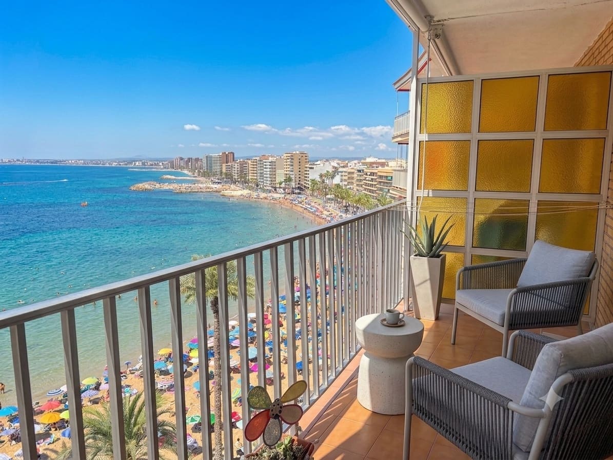 3 soveværelse Lejlighed til salg i Torrevieja med garage - € 255.000 (Ref: 10029087)