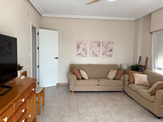 Apartamento de 3 habitaciones en Arenales del Sol, Elche / Elx en alquiler con piscina garaje - 1.000 € (Ref: 10030043)