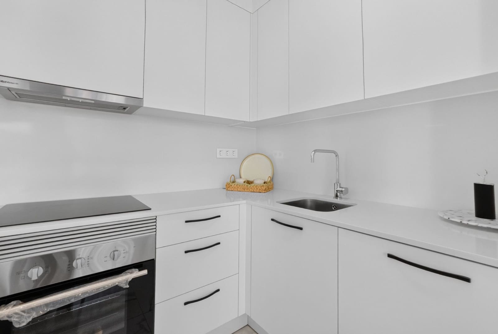 4 makuuhuone Huvila vuokrattavana paikassa Guardamar del Segura mukana uima-altaan 
autotalli - 2 250 € (Ref: 10046831)