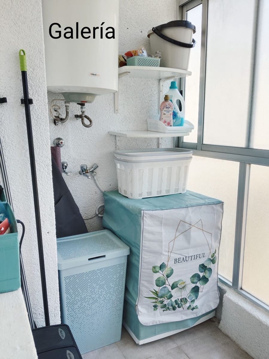 3 quarto Apartamento para arrendar em Arenales del Sol com piscina garagem - 900 € (Ref: 10054674)