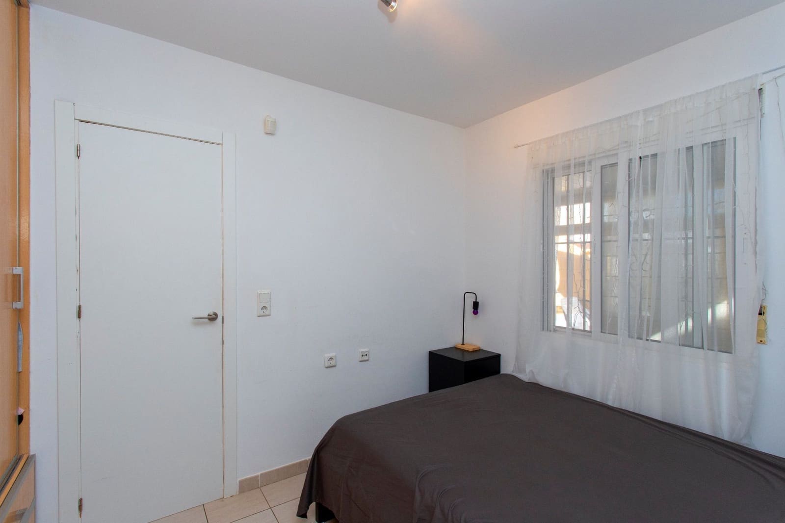 2 bedroom Apartment for rent in Villamartin with pool - € 850 (Ref: 10120500)