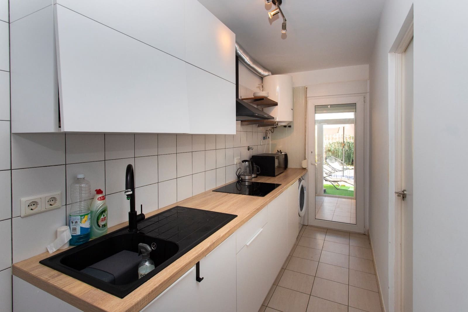 2 bedroom Apartment for rent in Villamartin with pool - € 850 (Ref: 10120500)