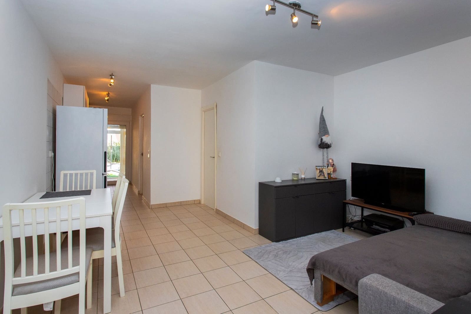 2 bedroom Apartment for rent in Villamartin with pool - € 850 (Ref: 10120500)