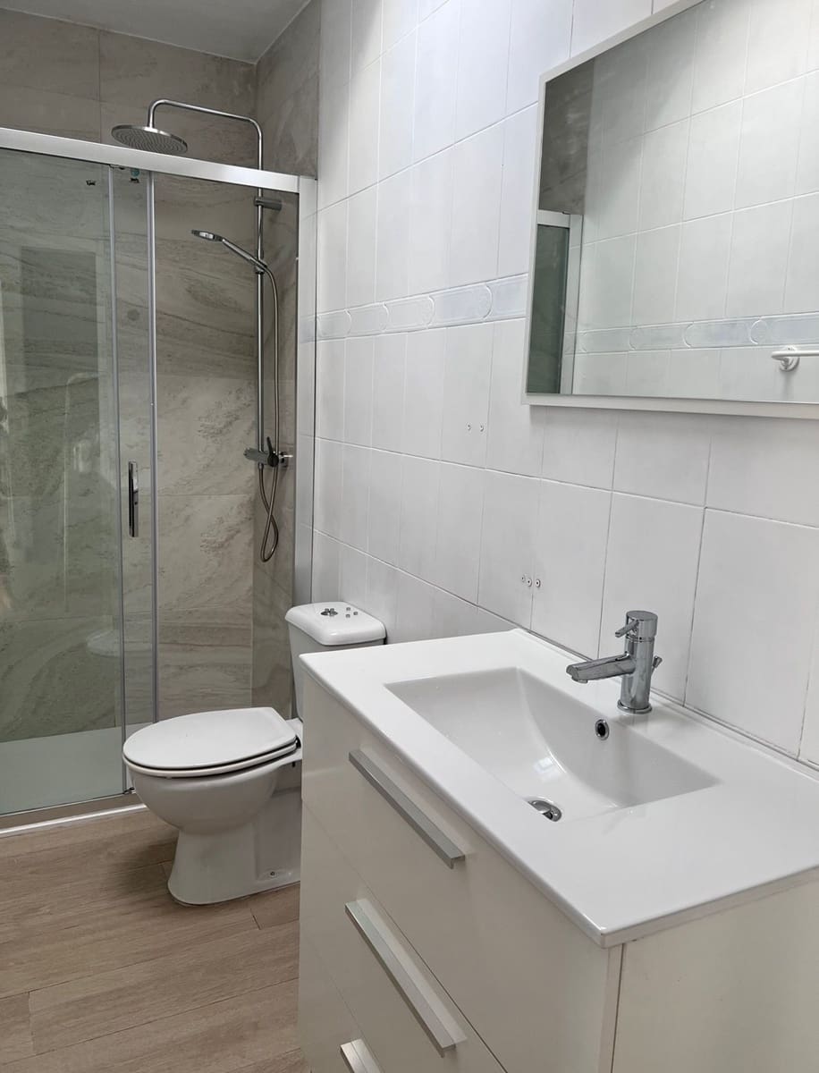 3 soveværelse Byhus til salg i Torrevieja med garage - € 170.000 (Ref: 10131209)