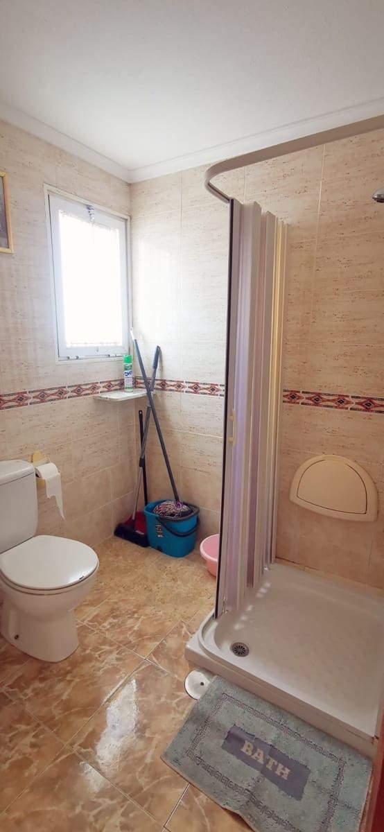 2 quarto Apartamento para arrendar em Torrevieja com piscina garagem - 750 € (Ref: 10157247)