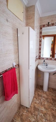 Appartement de 2 chambres à louer à Nueva Torrevieja, Torrevieja avec piscine garage - 750 € (Ref: 10157247)