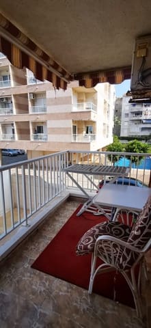 Appartement de 2 chambres à louer à Nueva Torrevieja, Torrevieja avec piscine garage - 750 € (Ref: 10157247)
