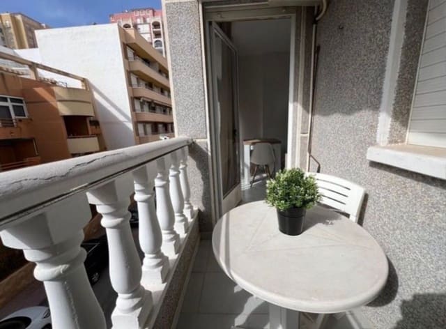 1 bedroom Apartment for rent in Playa de los Locos, Torrevieja - € 750 (Ref: 10174366)