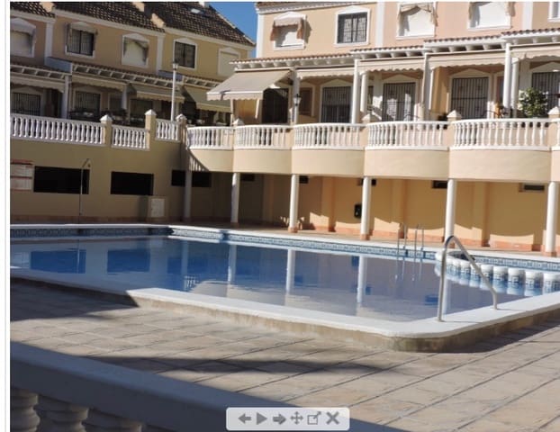3 soveværelse Bungalow til leje i Calas Santiago Bernabéu, Santa Pola med swimmingpool garage - € 800 (Ref: 5325654)