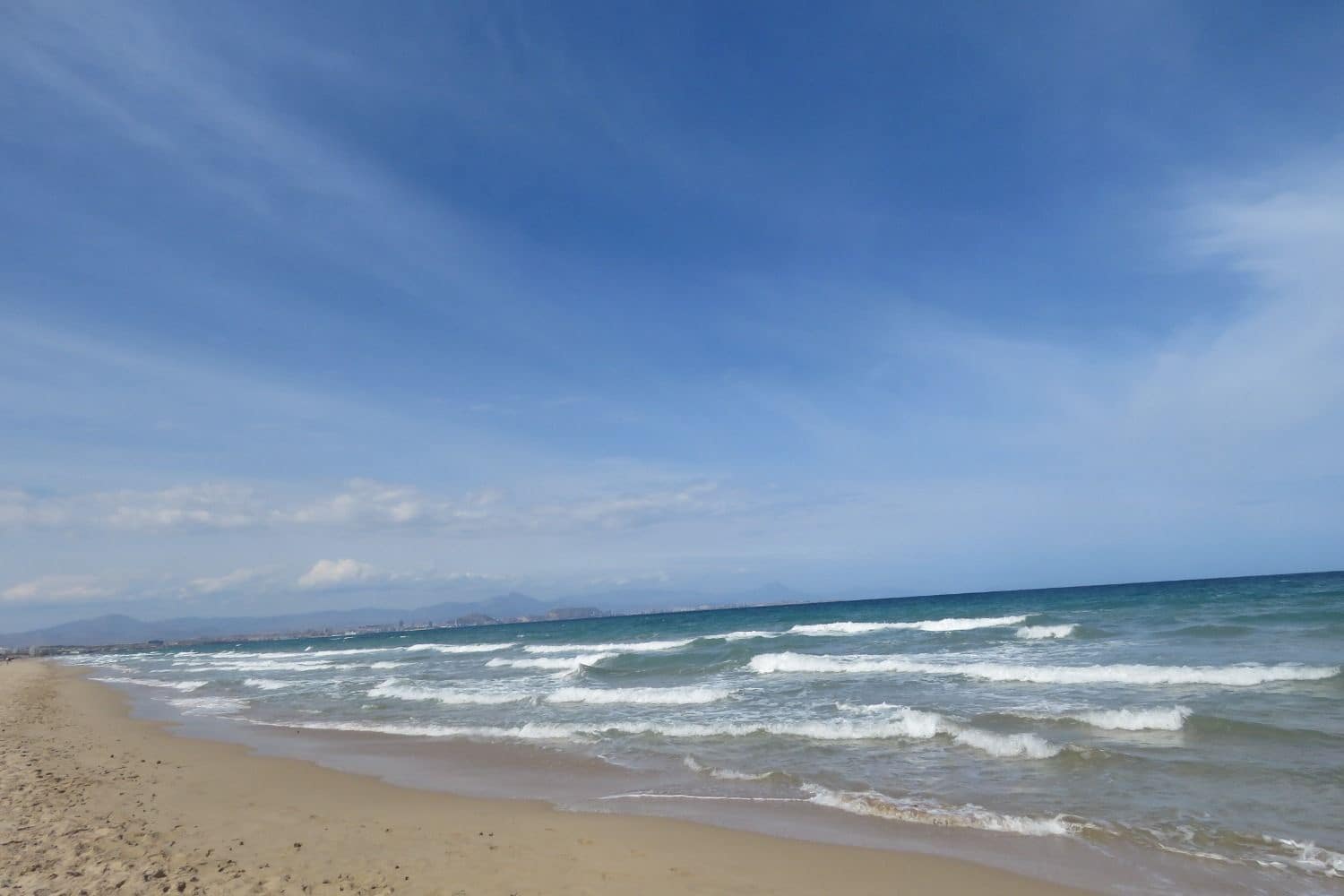 3 bedroom Semi-detached Villa for rent in Gran Alacant with pool garage - € 1,050 (Ref: 5756408)