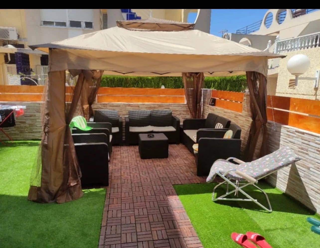 3 slaapkamer Bungalow te huur in La Mata met zwembad - € 750 (Ref: 6983674)