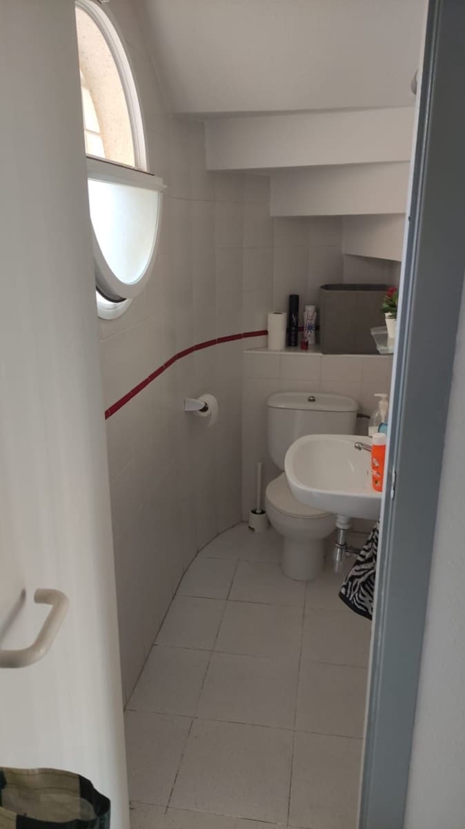 3 slaapkamer Bungalow te huur in La Mata met zwembad - € 750 (Ref: 6983674)