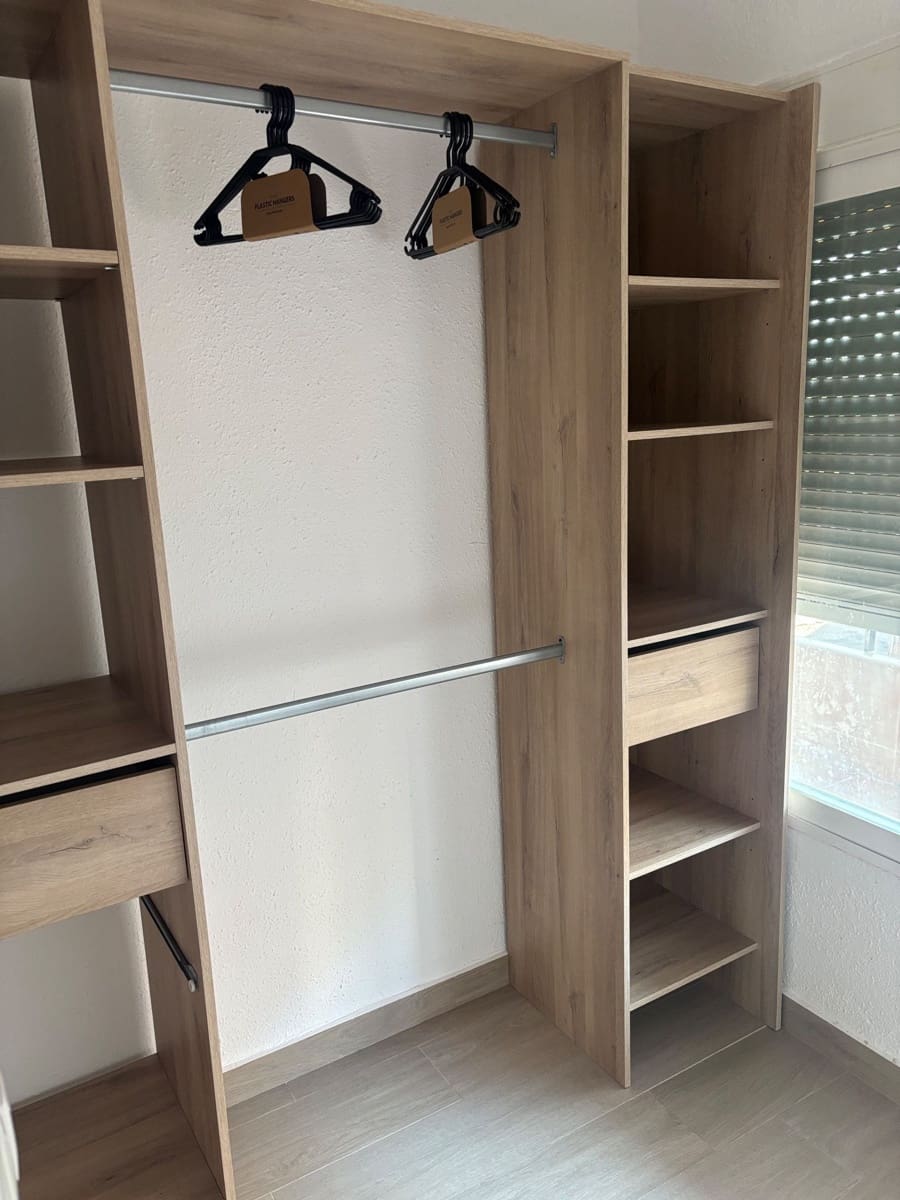 Casa de 3 habitaciones en Torrevieja en alquiler con garaje - 950 € (Ref: 7256197)