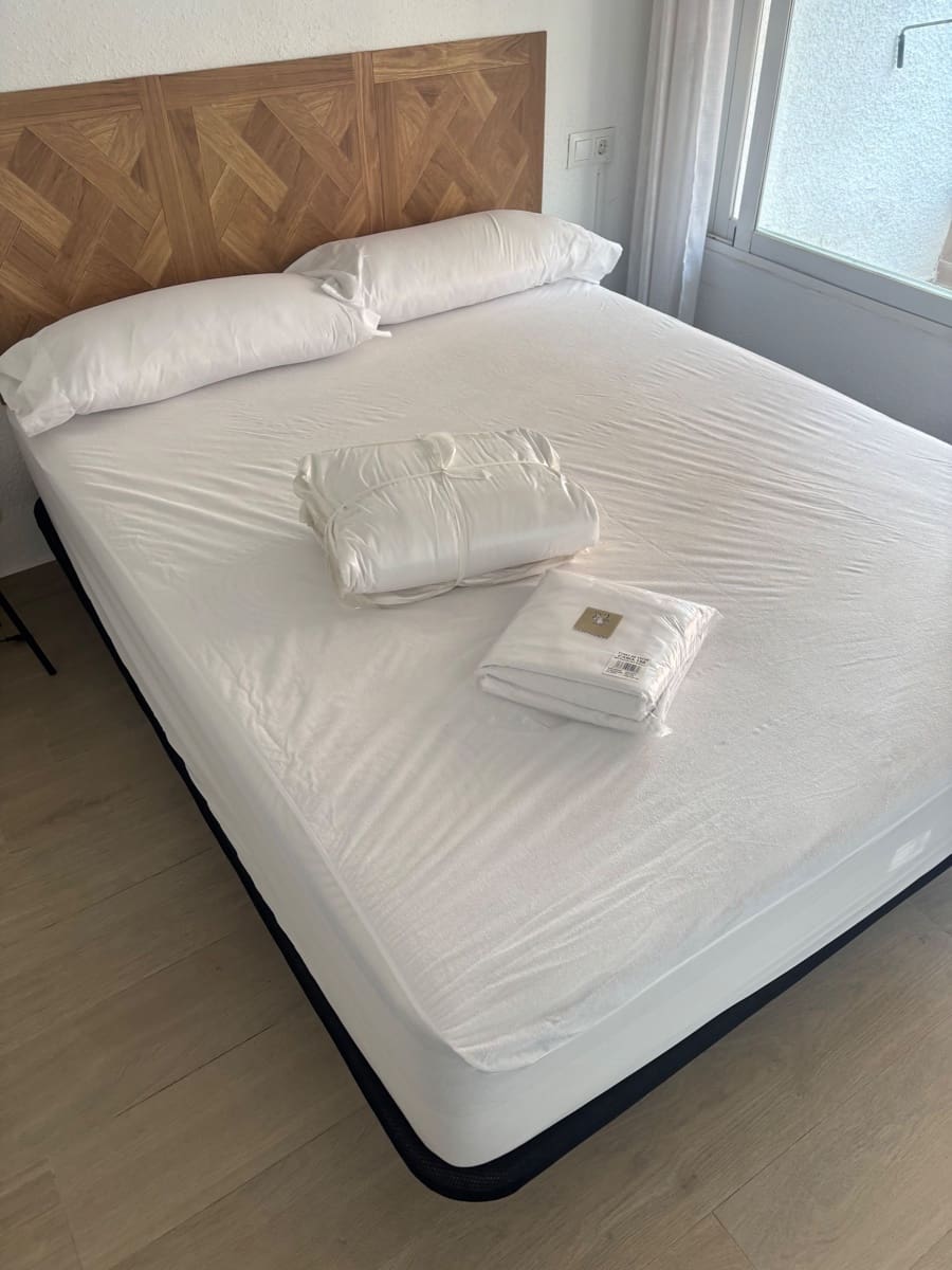 Casa de 3 habitaciones en Torrevieja en alquiler con garaje - 950 € (Ref: 7256197)