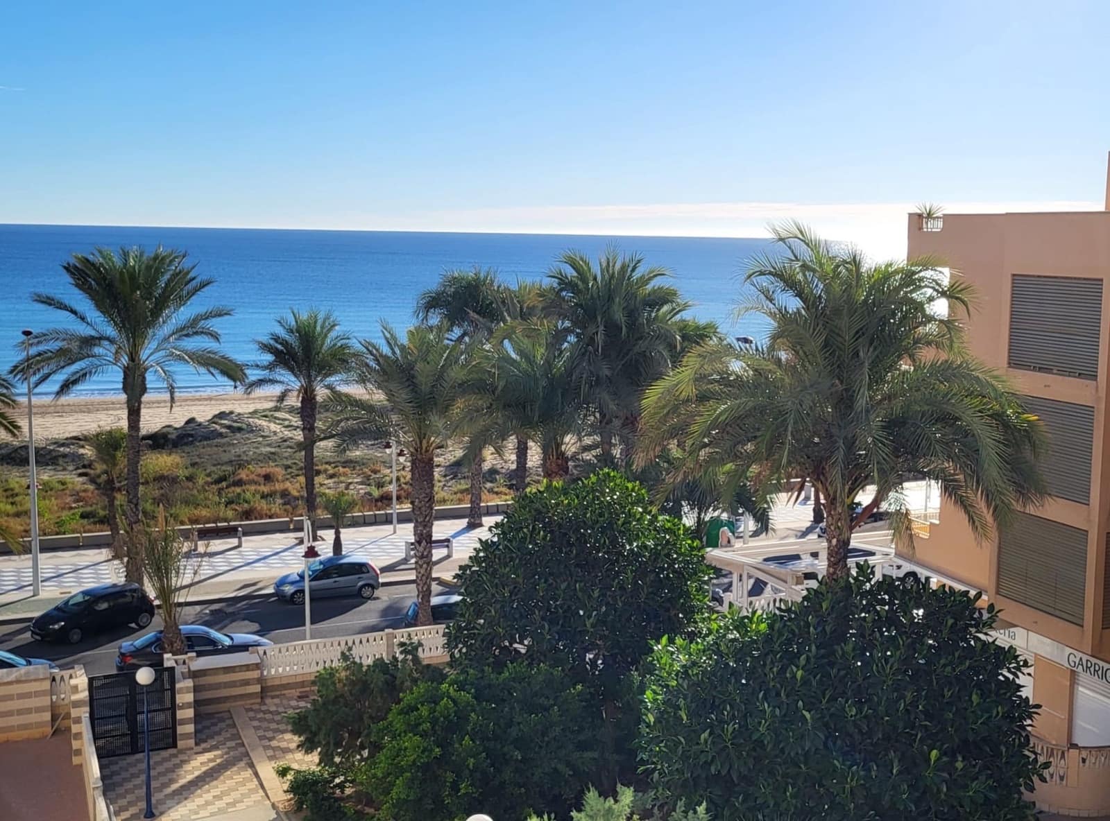 2 bedroom Apartment for rent in Arenales del Sol with pool garage - € 700 (Ref: 7739544)