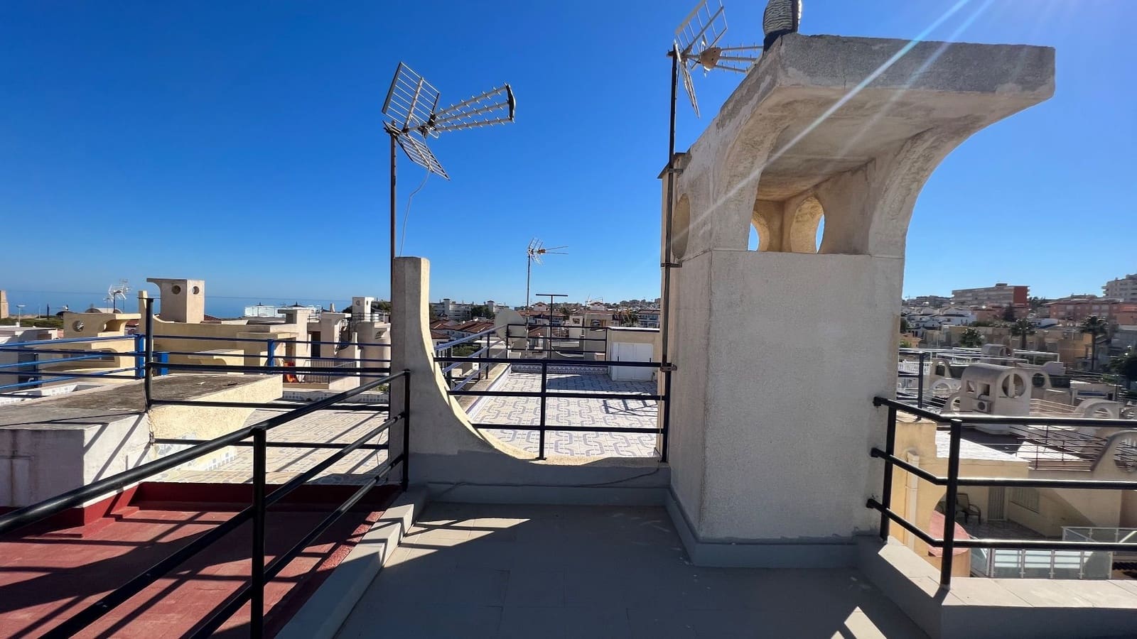 3 soverom Bungalow til leie i La Mata med svømmebasseng - € 750 (Ref: 7914379)