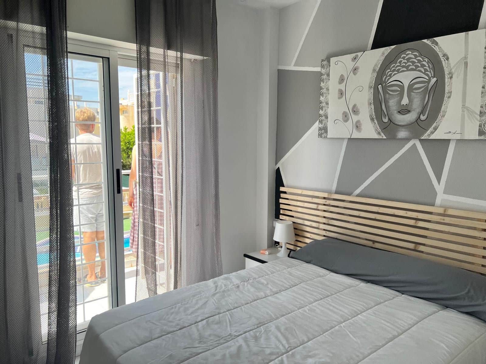 3 soverom Bungalow til leie i La Mata med svømmebasseng - € 750 (Ref: 7914379)