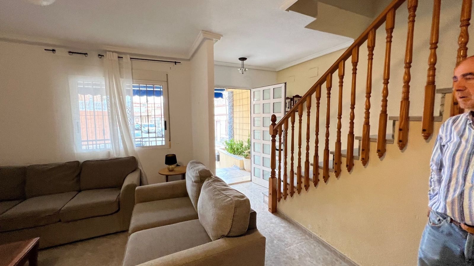 3 sovrum Semi-fristående Villa att hyra i Los Montesinos - 750 € (Ref: 8005719)