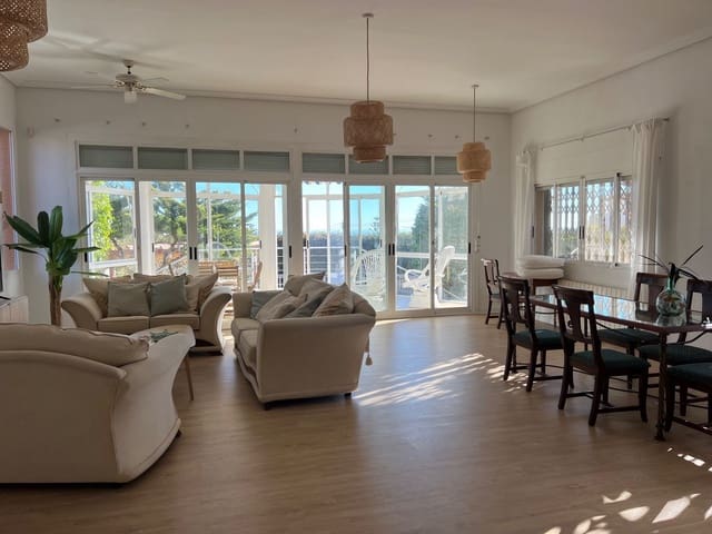 3 Zimmer Villa zu vermieten in El Campello mit Pool Garage - 2.200 € (Ref: 8060729)