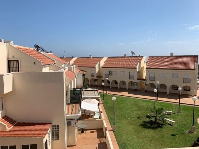 3 soverom Kjedet enebolig til salgs i Gran Vista - Olivo de Oro, Santa Pola med svømmebasseng garasje - € 289 000 (Ref: 8104853)