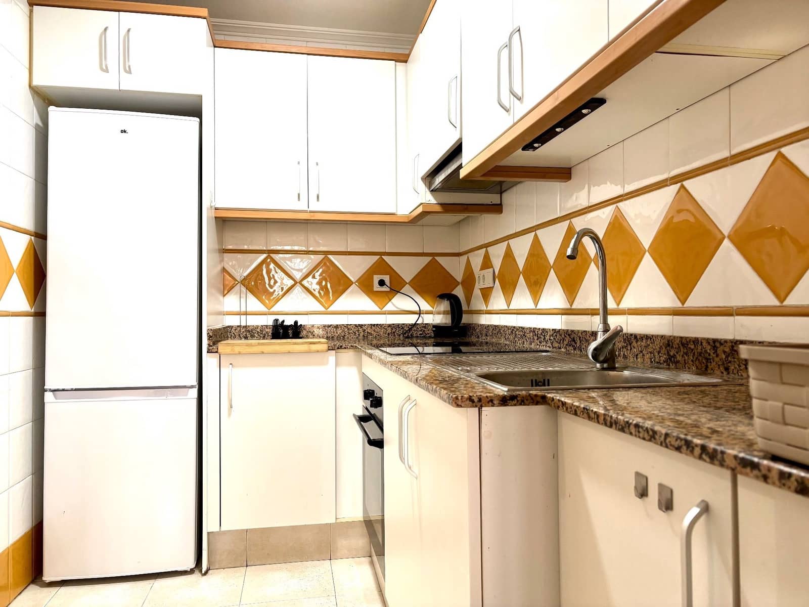 3 soverom Kjedet enebolig til salgs i Gran Alacant med svømmebasseng garasje - € 289 000 (Ref: 8104853)