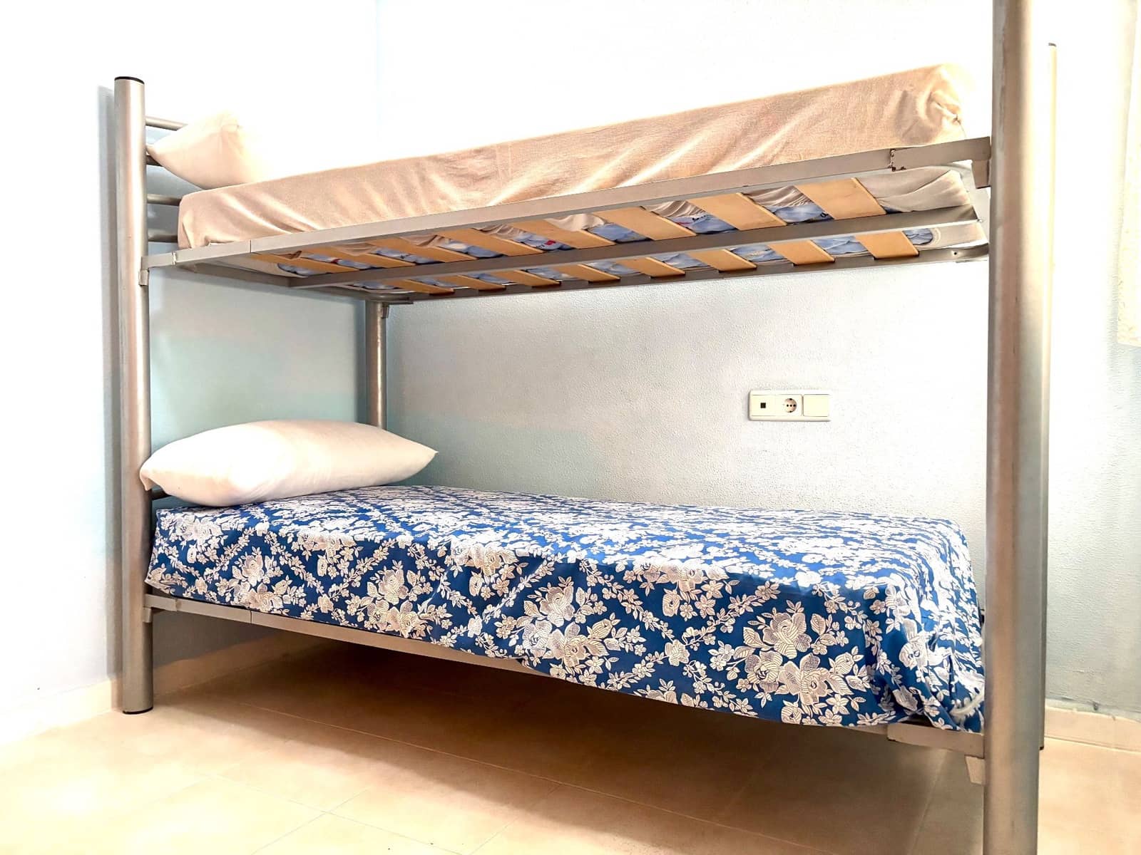 3 soverom Kjedet enebolig til salgs i Gran Alacant med svømmebasseng garasje - € 289 000 (Ref: 8104853)