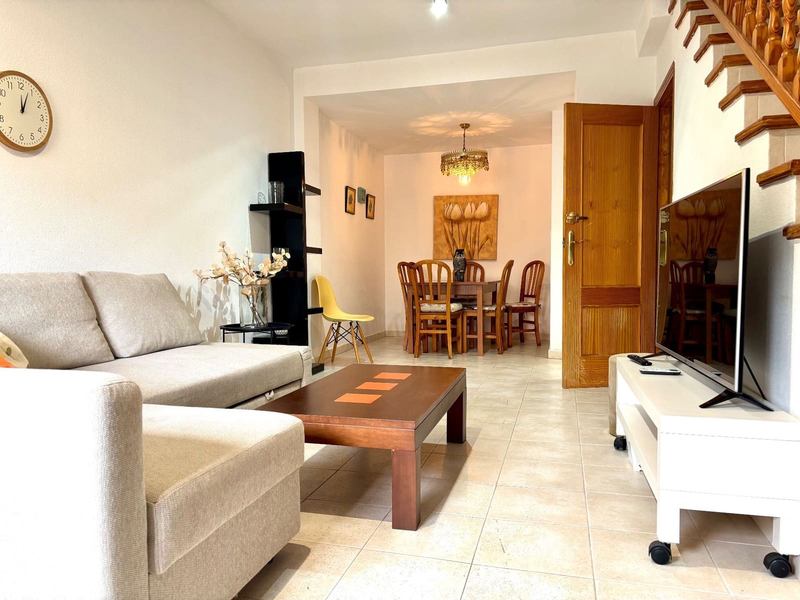 3 soverom Kjedet enebolig til salgs i Gran Alacant med svømmebasseng garasje - € 289 000 (Ref: 8104853)