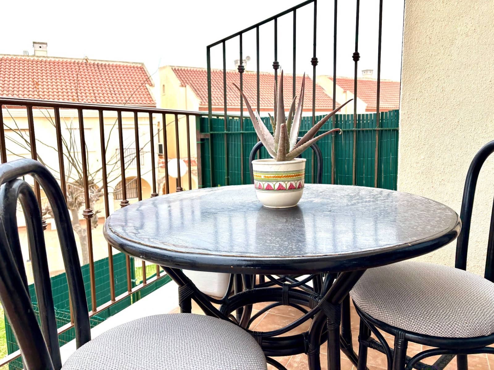 3 soverom Kjedet enebolig til salgs i Gran Alacant med svømmebasseng garasje - € 289 000 (Ref: 8104853)