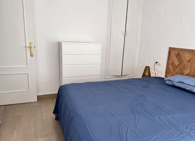 3 bedroom Townhouse for sale in Playa de los Locos, Torrevieja - € 160,000 (Ref: 8305113)