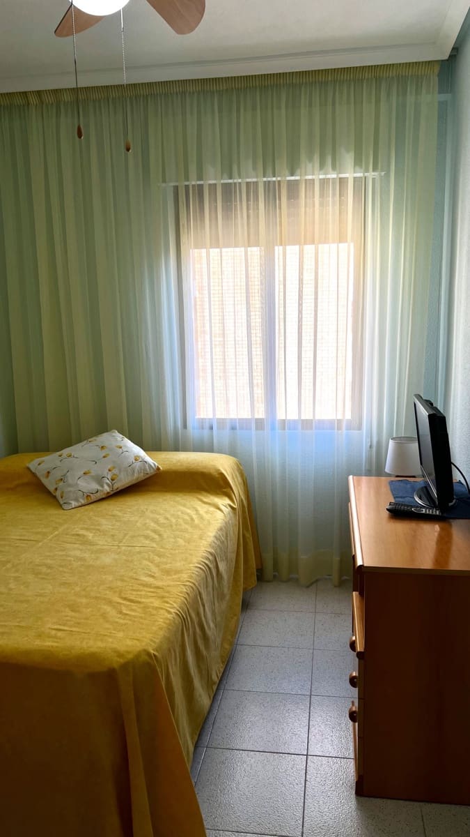 3 soverom Hus til leie i Arenales del Sol med svømmebasseng garasje - € 750 (Ref: 8372537)