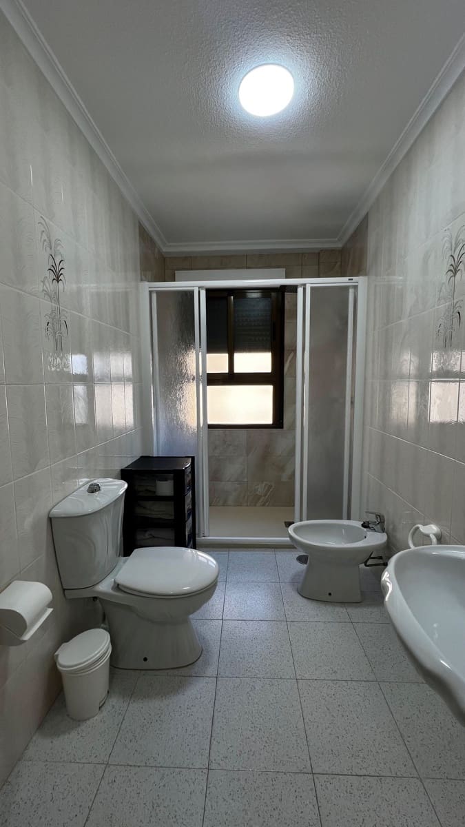 3 soverom Hus til leie i Arenales del Sol med svømmebasseng garasje - € 750 (Ref: 8372537)