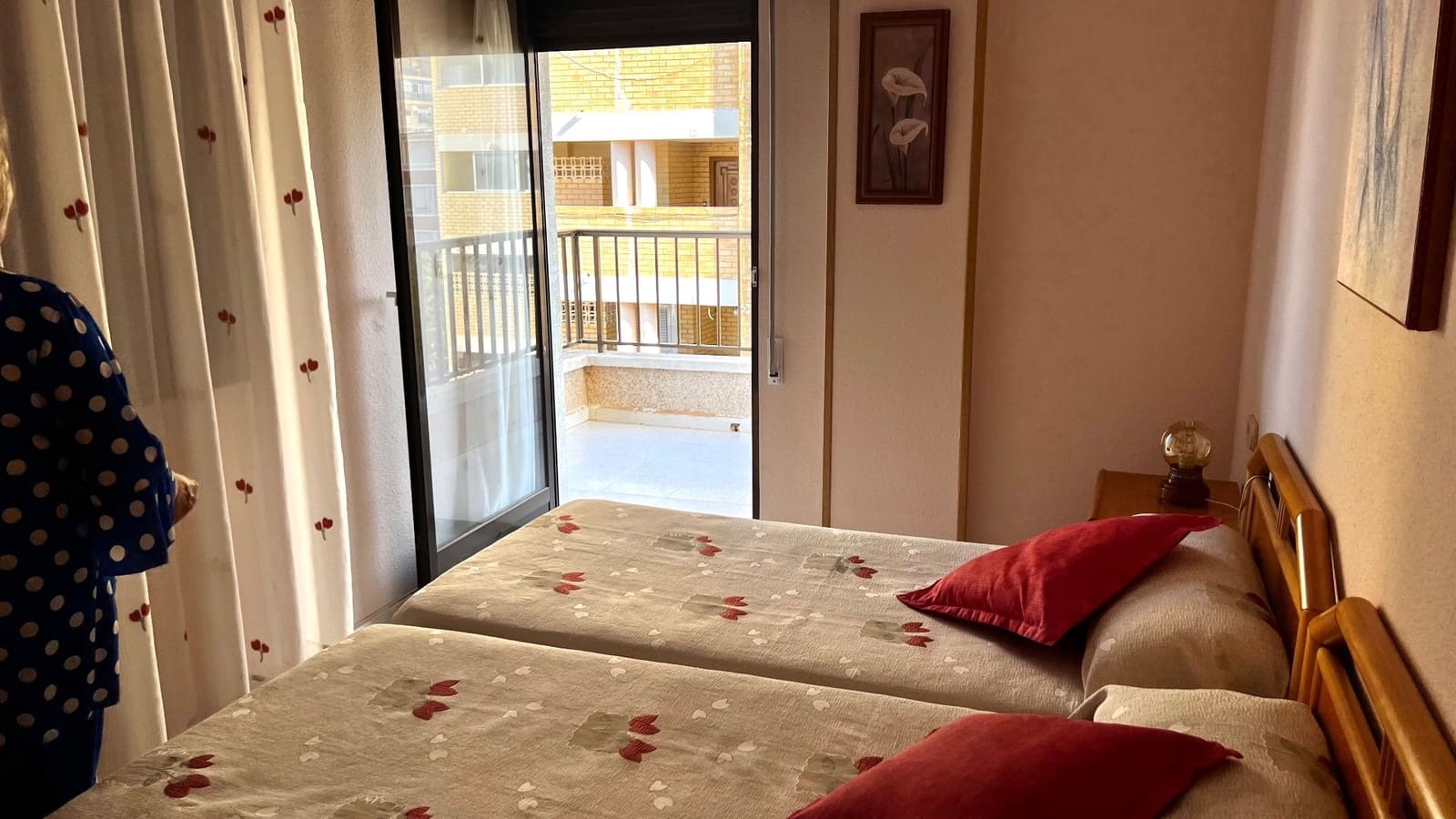 3 soverom Hus til leie i Arenales del Sol med svømmebasseng garasje - € 750 (Ref: 8372537)