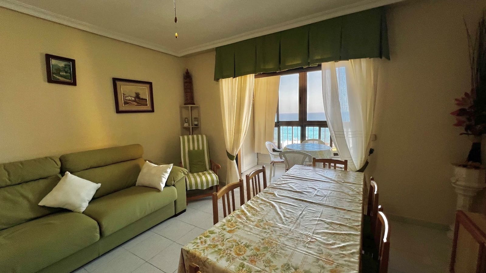 3 soverom Hus til leie i Arenales del Sol med svømmebasseng garasje - € 750 (Ref: 8372537)