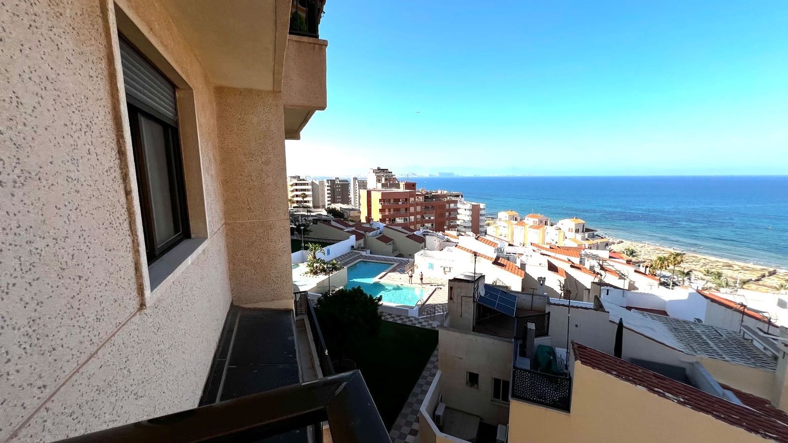 3 soverom Hus til leie i Arenales del Sol med svømmebasseng garasje - € 750 (Ref: 8372537)