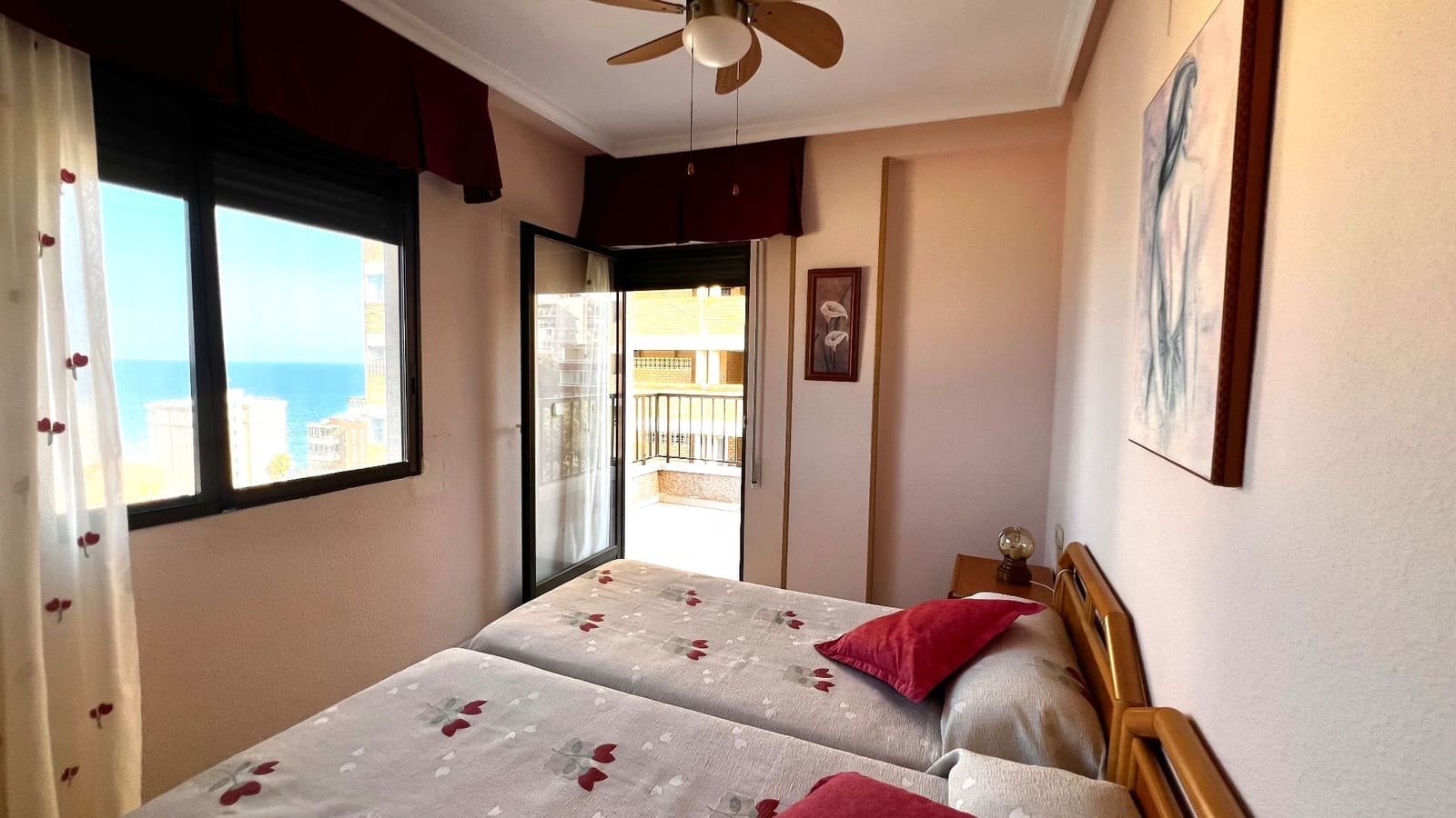 3 soverom Hus til leie i Arenales del Sol med svømmebasseng garasje - € 750 (Ref: 8372537)