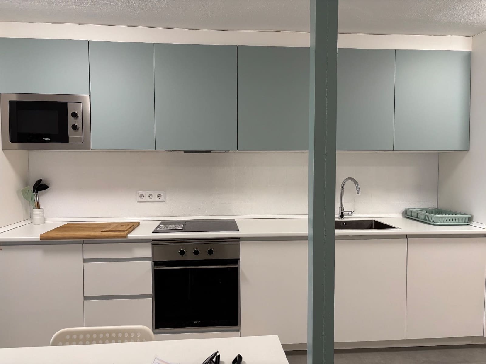 Appartement de 2 chambres à louer à Torrevieja avec garage - 900 € (Ref: 8441556)