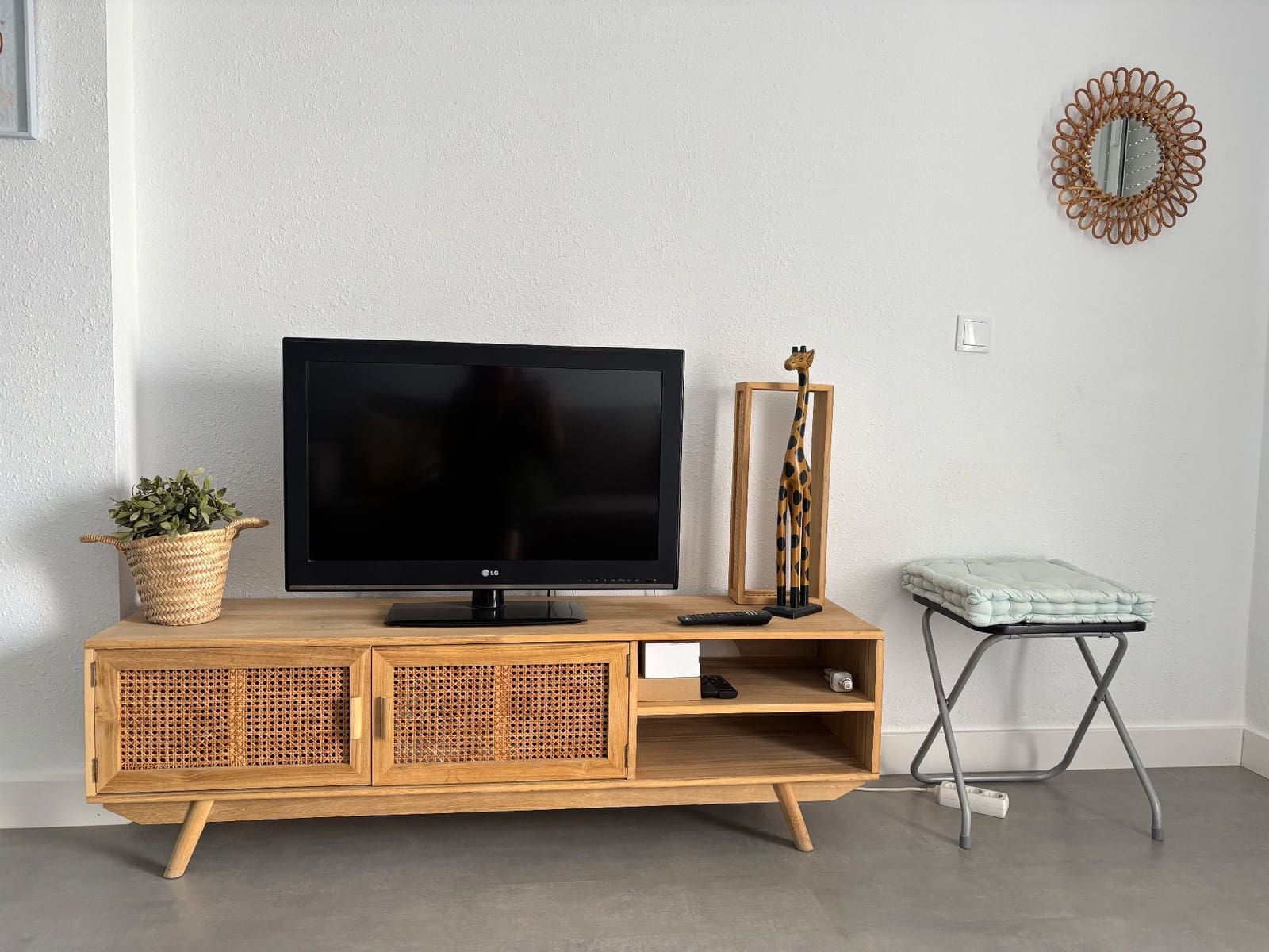 Appartement de 2 chambres à louer à Torrevieja avec garage - 900 € (Ref: 8441556)