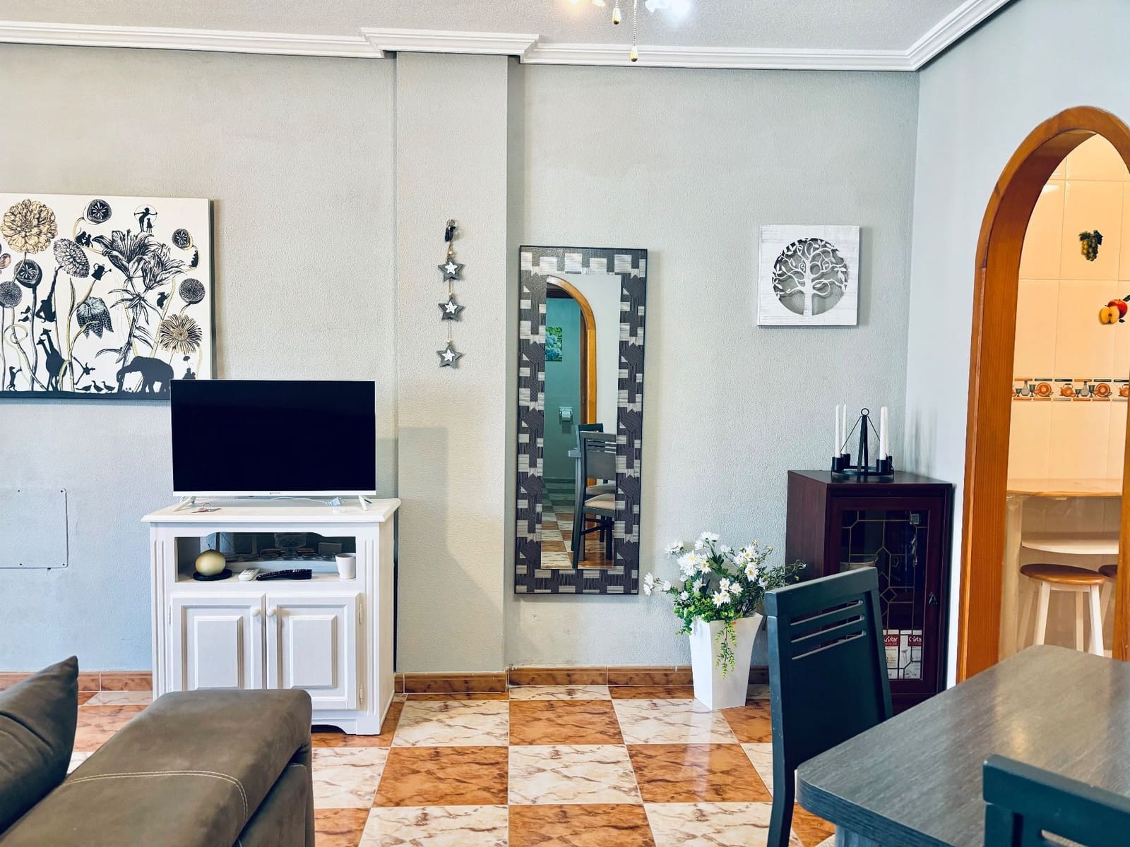 2 quarto Apartamento para arrendar em Orihuela Costa com piscina garagem - 700 € (Ref: 8448064)