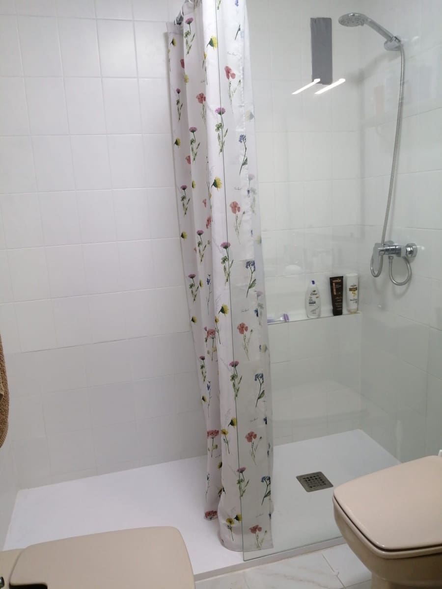 1 soveværelse Lejlighed til leje i Arenales del Sol med swimmingpool garage - € 600 (Ref: 8504007)