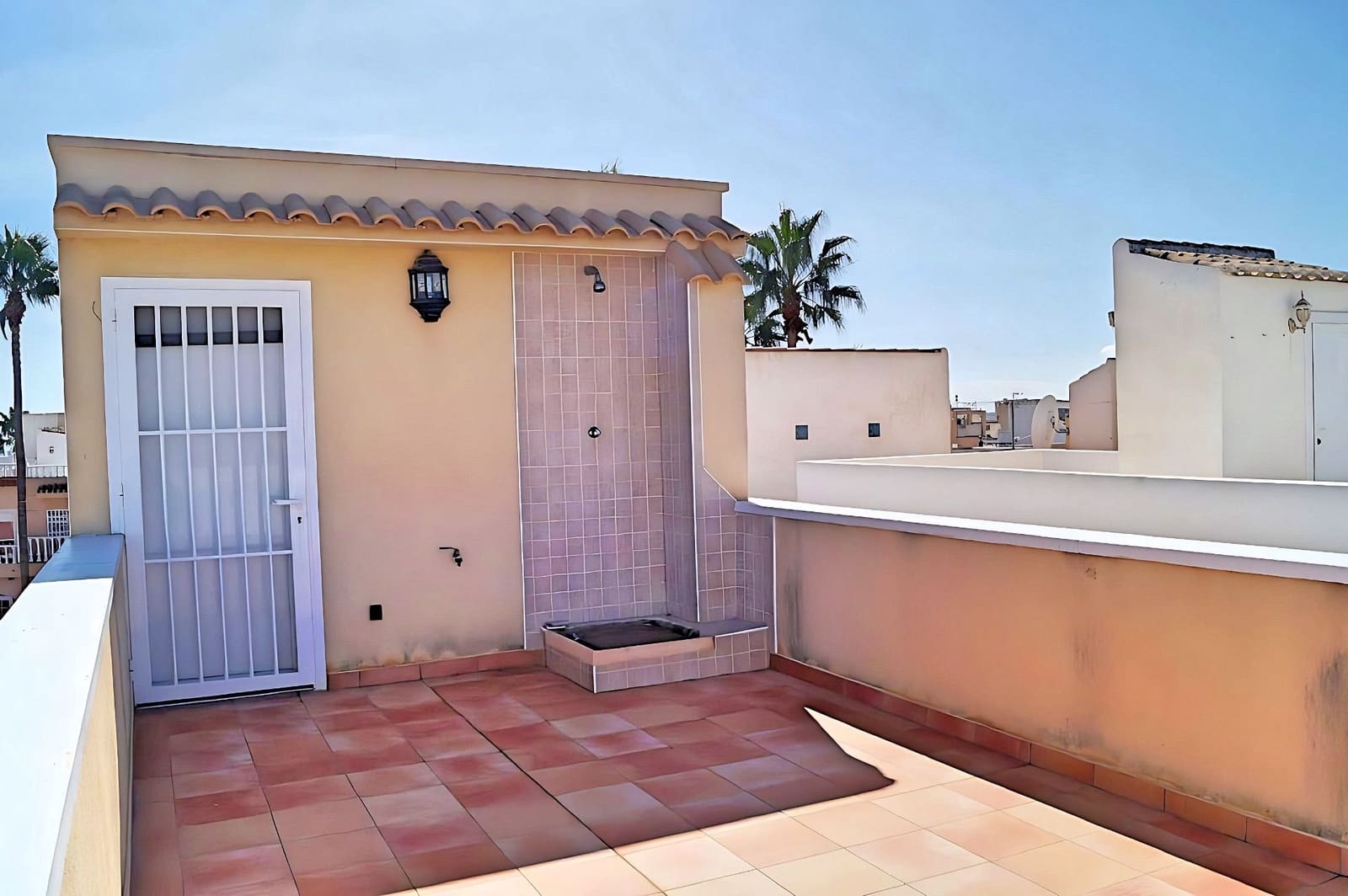 3 bedroom Villa for sale in Orihuela Costa with pool garage - € 160,000 (Ref: 8561142)