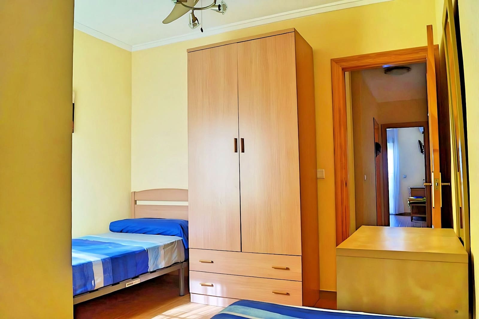 3 bedroom Villa for sale in Orihuela Costa with pool garage - € 160,000 (Ref: 8561142)