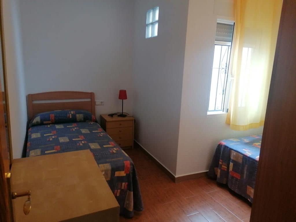 3 bedroom Villa for sale in Orihuela Costa with pool garage - € 160,000 (Ref: 8561142)