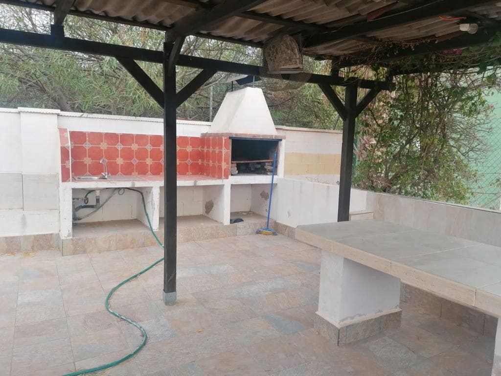 3 bedroom Villa for sale in Orihuela Costa with pool garage - € 160,000 (Ref: 8561142)
