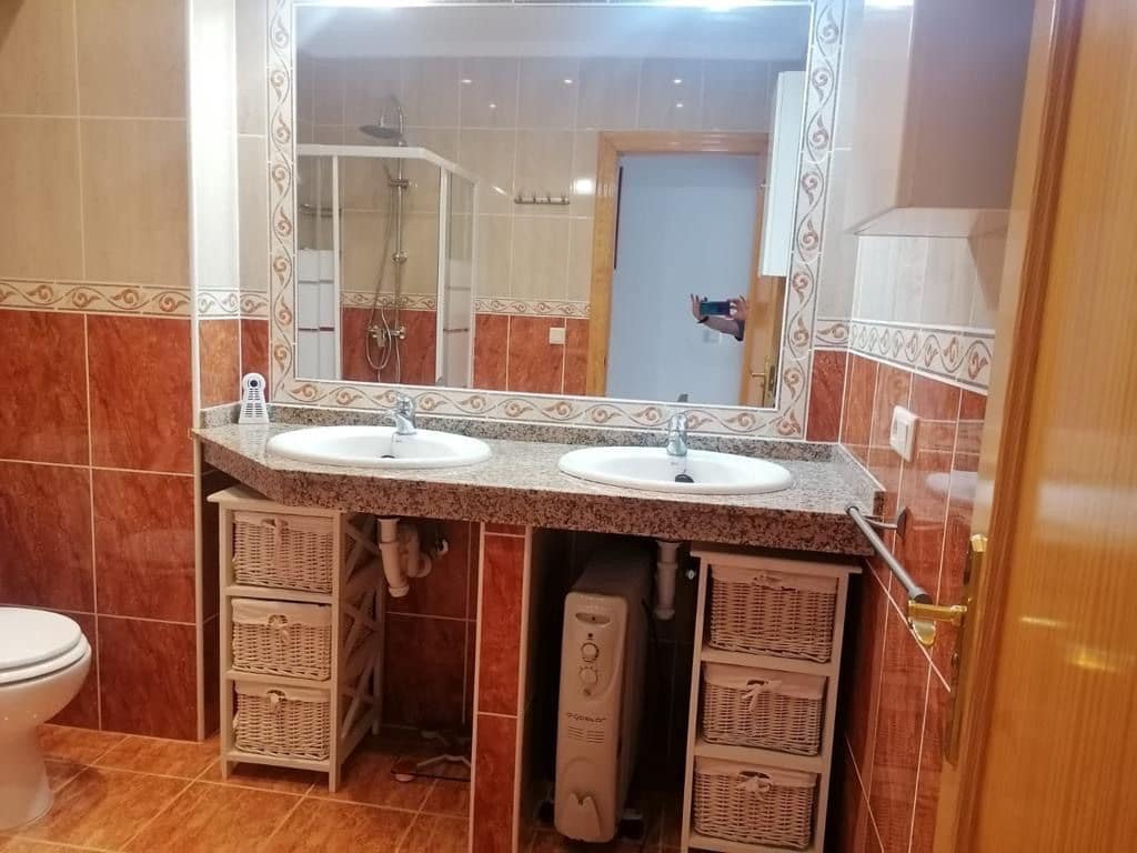 3 bedroom Villa for sale in Orihuela Costa with pool garage - € 160,000 (Ref: 8561142)